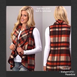 LAST 1 - H/P 11-20 Plaid Waterfall Vest